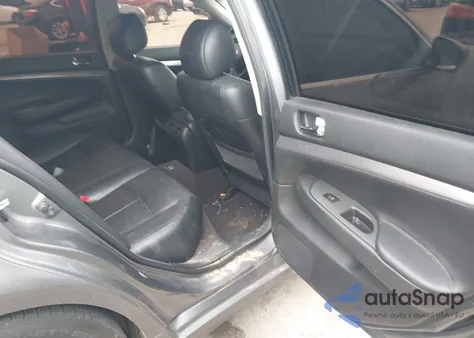 2011 Infiniti G37 Journey z USA, uszkodzony, nr VIN JN1CV6AP1BM506366